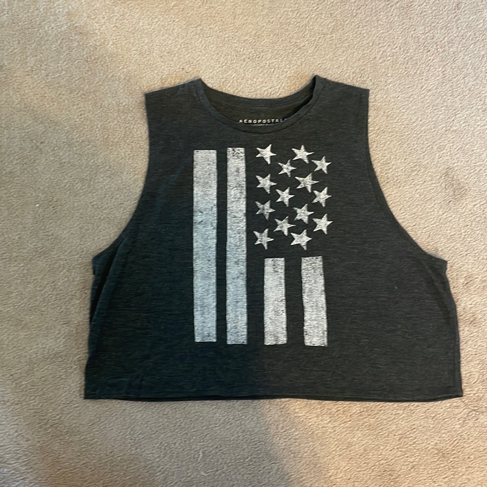 Gray flag tank